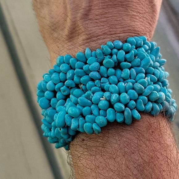 Turquoise stretch bracelet - Picture 1 of 4